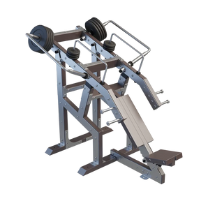 Schuin aanzicht van een SKOR incline bench press station met 45 graden drukhoek en gewichtssysteem