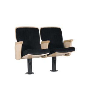 Wagner-stoel voorzijde met houten afwerking en ergonomisch ontwerp